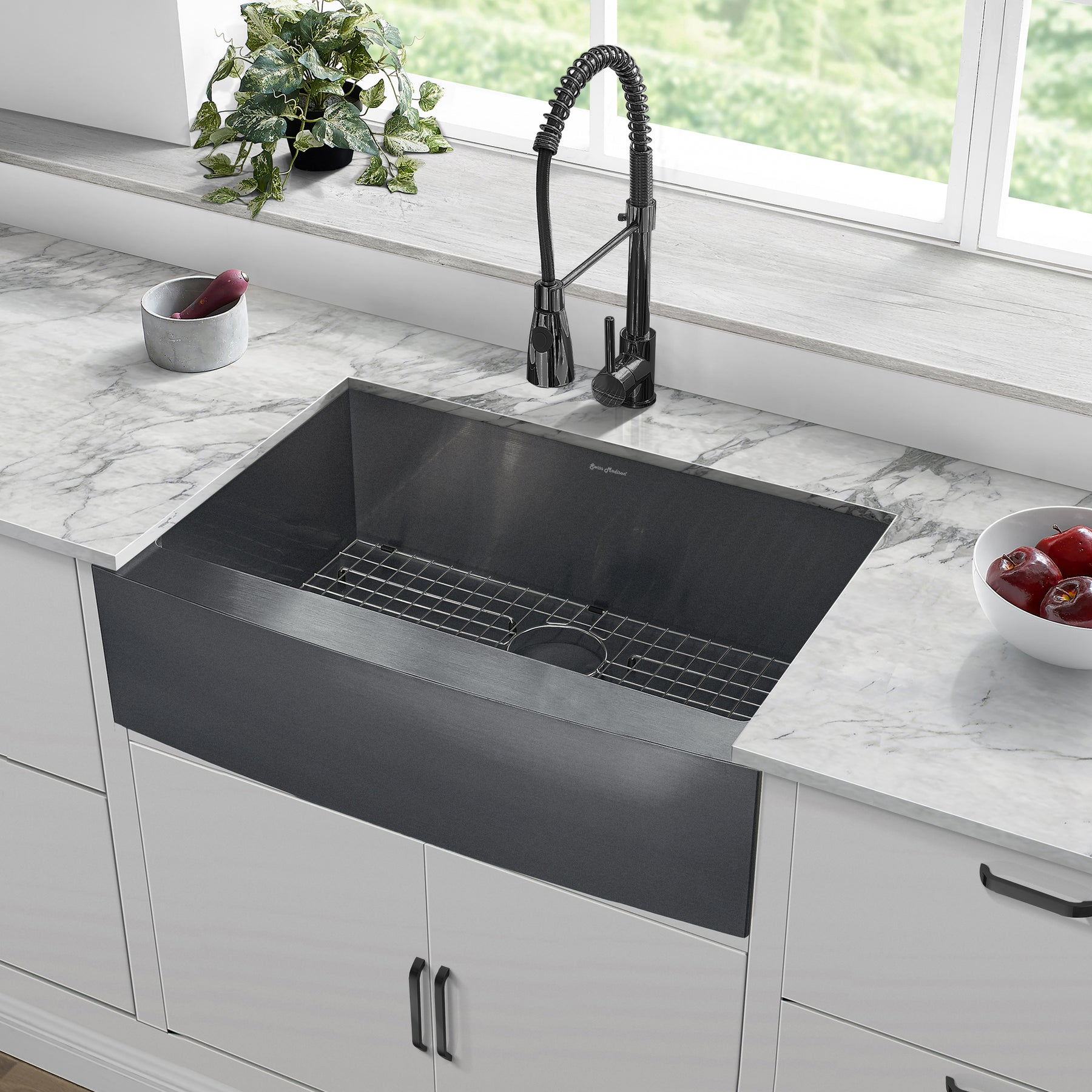 Swiss Madison Rivage 30" x 21" Stainless Steel, Single Basin, Farmhouse Kitchen Sink with Apron - SM-KS759