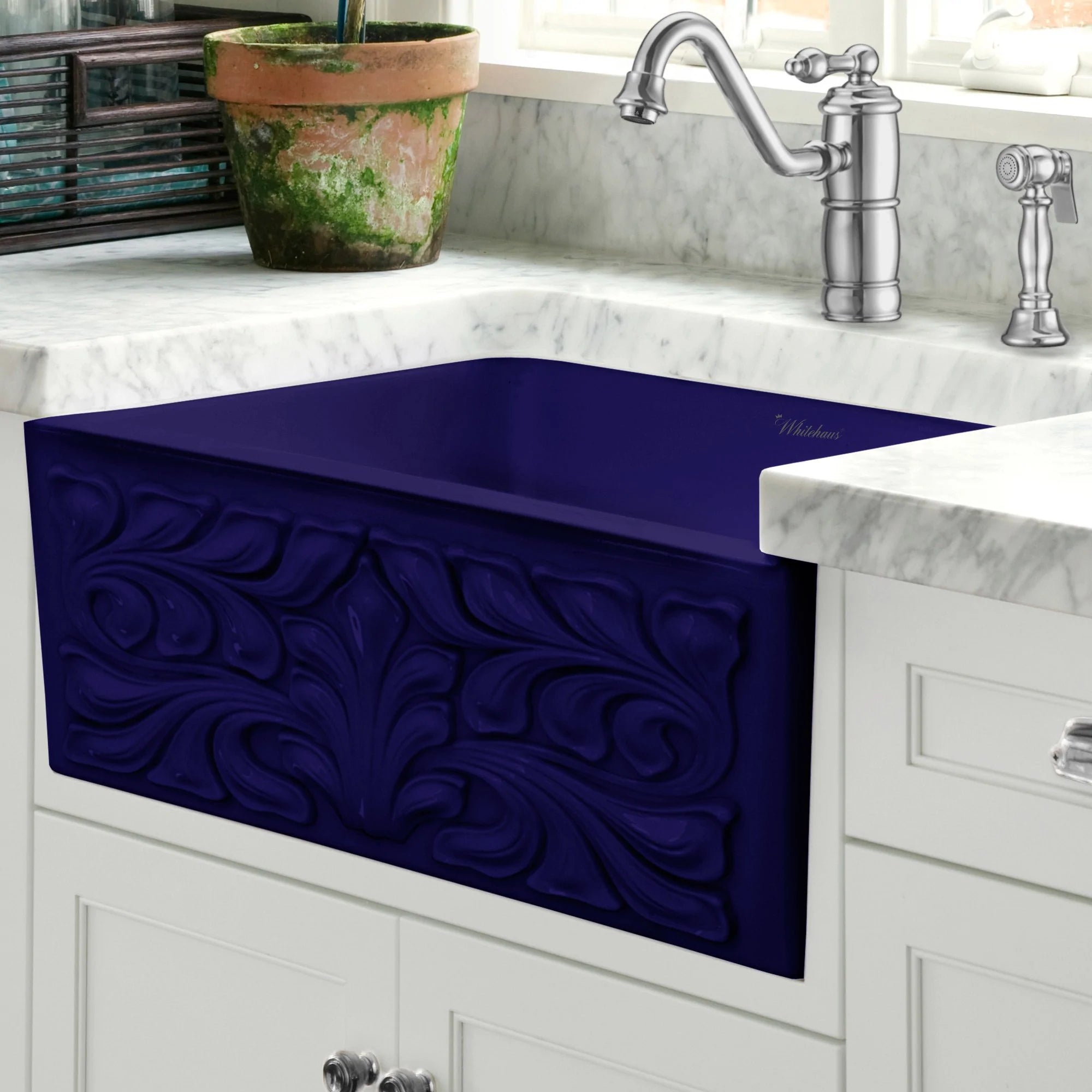 WHITEHAUS 30″ Reversible Series Fireclay Kitchen Sink with Gothichaus Design - WHFLGO3018