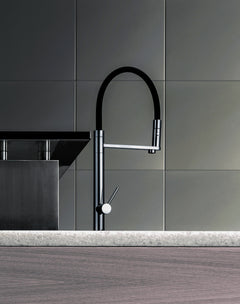 LaToscana Culinary Single Handle Pull-Out Kitchen Faucet with Silicone Spout - 78CR559YO / 78PW559YO