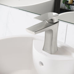 Swiss Madison Monaco Single Hole, Single-Handle, Bathroom Faucet - SM-BF20