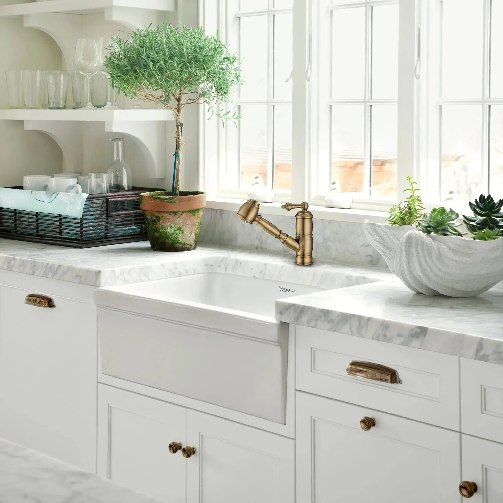 WHITEHAUS Vintage III plus Single Hole, Single Lever Faucet with a Pull-Out Spray Head - WHKPSL3-2222-NT - The Home Selection