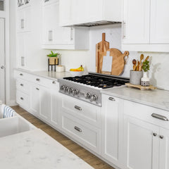 ZLINE 30-Inch Porcelain Gas Stovetop with 4 Gas Brass Burners and Griddle - RT-BR-GR-30 - The Home Selection